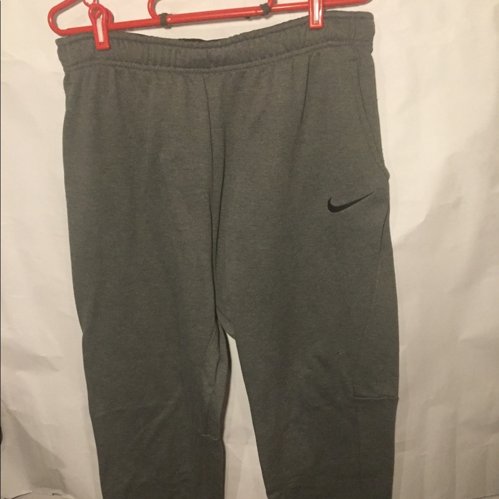 Men’s xl Nike Dri-fit gray sweatpants pants